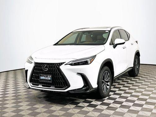 2026 Lexus NX 450h+ Luxury