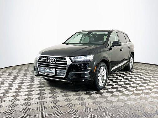 2019 Audi Q7 55 Premium Plus