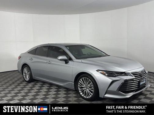 Celestial Silver Metallic 2019 Toyota Avalon Limited