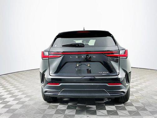 2022 Lexus NX 350h Luxury