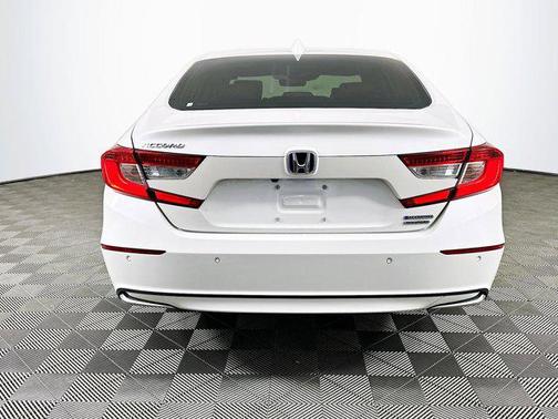 2022 Honda Accord Hybrid Touring