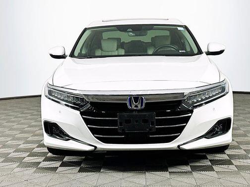 2022 Honda Accord Hybrid Touring