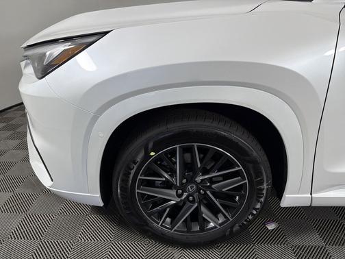 Wind Chill Pearl 2026 Lexus TX 350 Premium