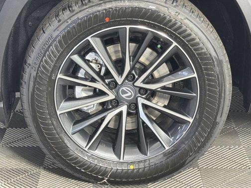 Caviar 2026 Lexus NX 350h Premium