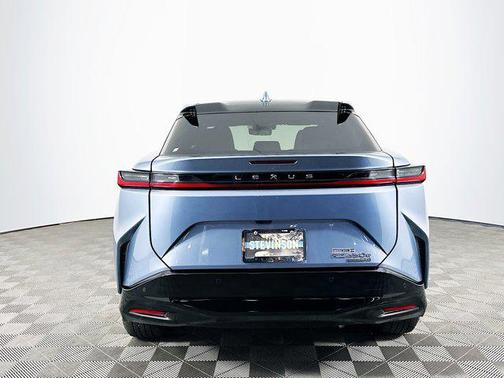 2023 Lexus RZ 450e Premium