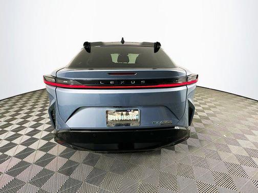 2023 Lexus RZ 450e Luxury