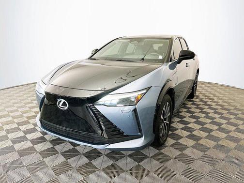 2023 Lexus RZ 450e Luxury