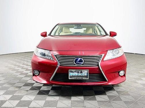 2015 Lexus ES 300h Base