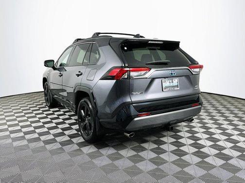 2021 Toyota RAV4 Hybrid SE