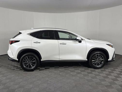 Eminent White Pearl 2025 Lexus NX 350h Premium