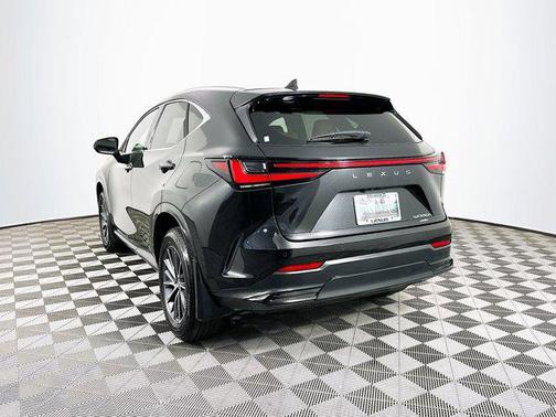 2025 Lexus NX 350h Premium