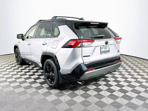 2019 Toyota RAV4 Hybrid SE