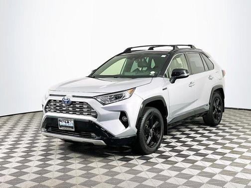 2019 Toyota RAV4 Hybrid SE