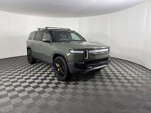 Launch Green 2023 Rivian R1S Launch Edition