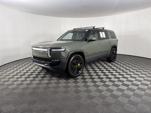 Launch Green 2023 Rivian R1S Launch Edition