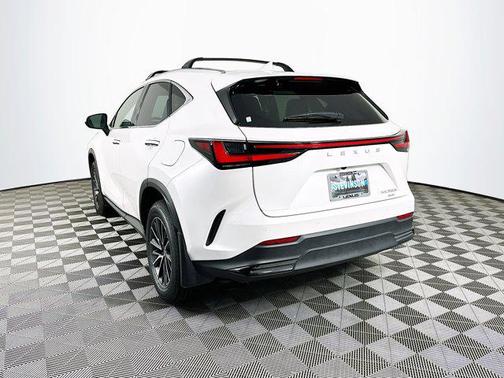 2025 Lexus NX 350h Premium