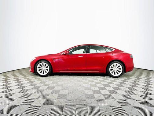 2017 Tesla Model S 90D