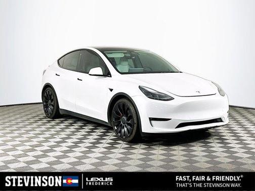 2022 Tesla Model Y Performance Dual Motor All-Wheel Drive
