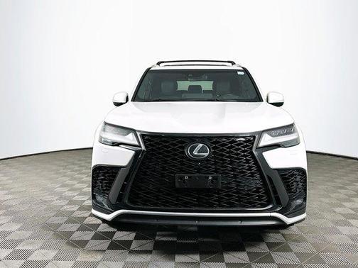 2022 Lexus LX 600 Base