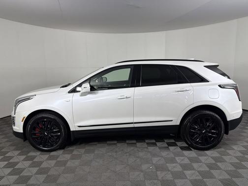 Crystal White Tricoat 2026 Cadillac XT5 Sport