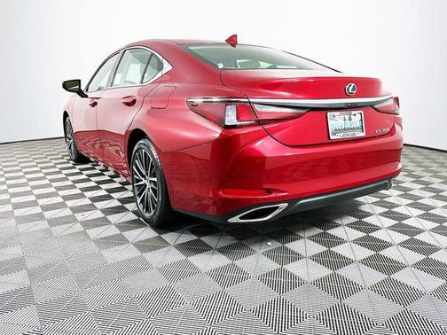 2025 Lexus ES 350 Base