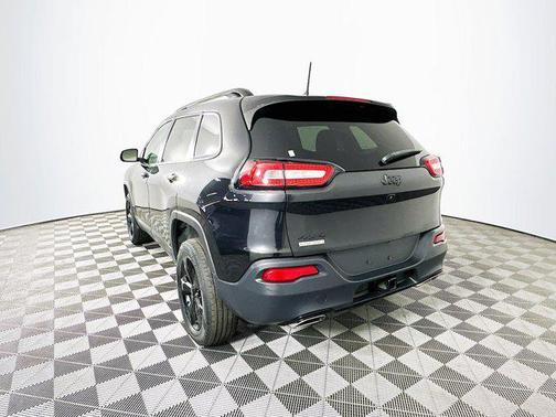 2016 Jeep Cherokee Altitude