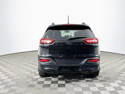 2016 Jeep Cherokee Altitude