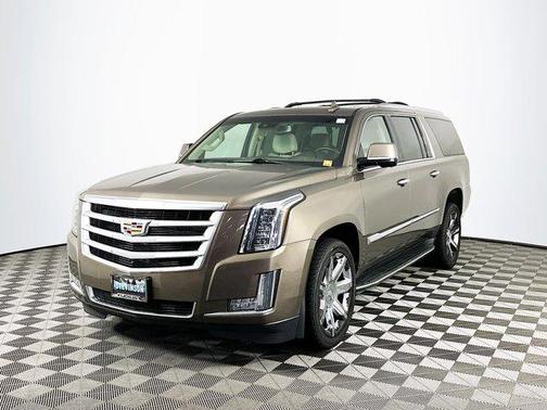 2016 Cadillac Escalade ESV Luxury