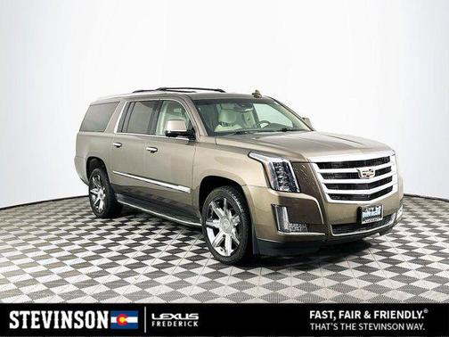 2016 Cadillac Escalade ESV Luxury