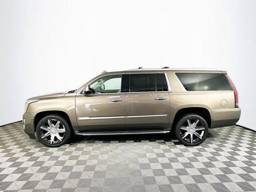 2016 Cadillac Escalade ESV Luxury