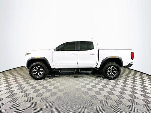 2024 GMC Canyon AT4X
