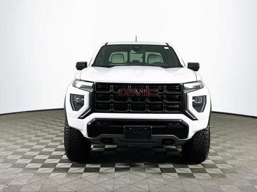2024 GMC Canyon AT4X