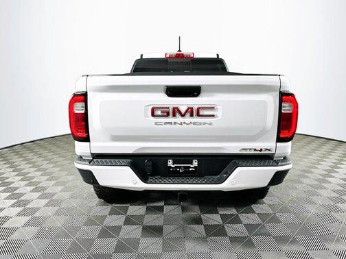 2024 GMC Canyon AT4X
