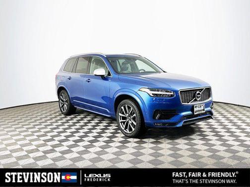 2017 Volvo XC90 T6 R-Design