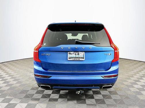2017 Volvo XC90 T6 R-Design