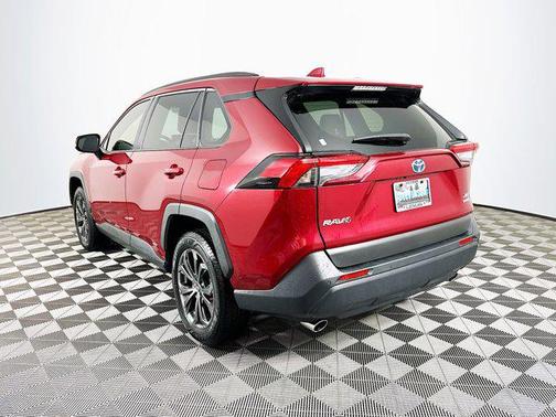 2023 Toyota RAV4 Hybrid XLE Premium