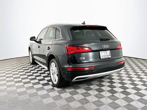 2018 Audi Q5 2.0T Prestige