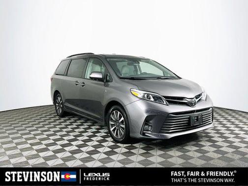 2019 Toyota Sienna Limited Premium