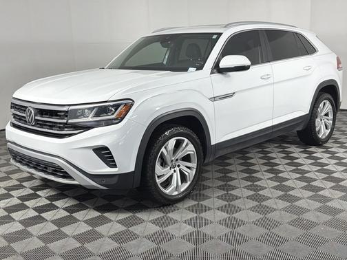 Pure White 2020 Volkswagen Atlas Cross Sport 2.0T SEL