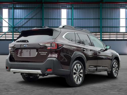 2023 Subaru Outback Touring