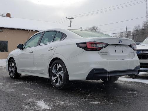 2023 Subaru Legacy Premium