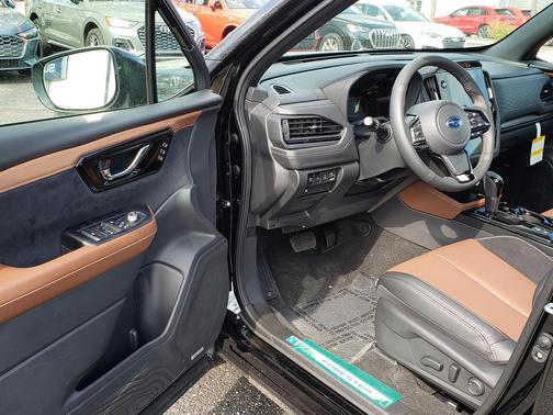 CRYSTAL BLACK 2026 Subaru Forester Hybrid Touring