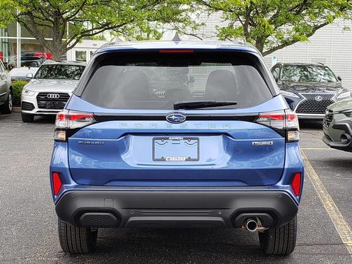 DAYBREAK BLUE PEARL PAINT 2026 Subaru Forester Touring