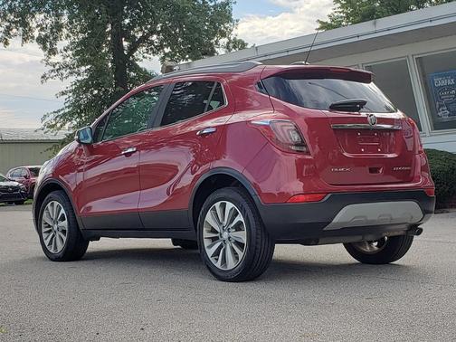Winterberry Red Metallic 2018 Buick Encore Preferred
