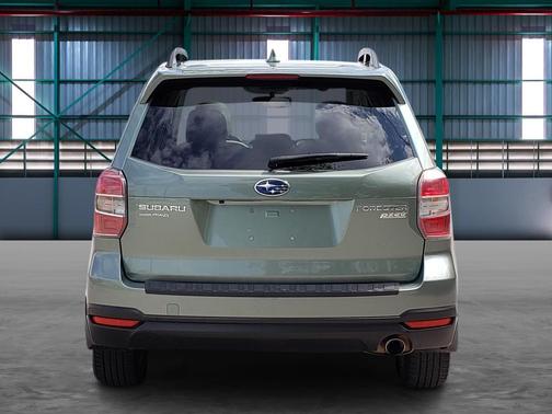 Jasmine Green Metallic 2016 Subaru Forester 2.5i Limited