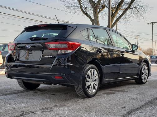 2023 Subaru Impreza Base