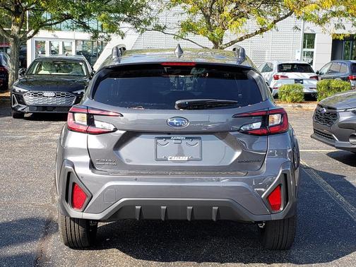 MAGNETITE GRAY 2026 Subaru Crosstrek Limited