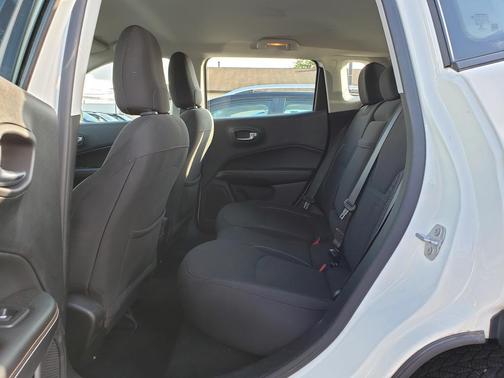 2020 Jeep Compass Sport
