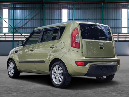 Moss Metallic 2012 Kia Soul +