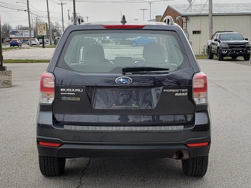 2017 Subaru Forester 2.5i